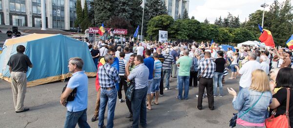 Антиправительственный митинг в центре Кишиневе DA - Sputnik Молдова
