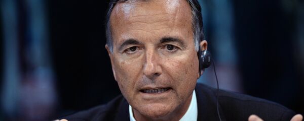 Теледебаты Россия 24 и МДК Валдай Шелковый путь и большая Евразия: политика, экономика, инфраструктура в рамках ПМЭФ 2015 - Sputnik Молдова