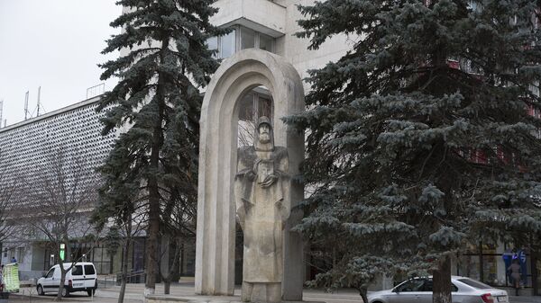 Памятник Митрополиту Петру Мовилэ - Sputnik Молдова