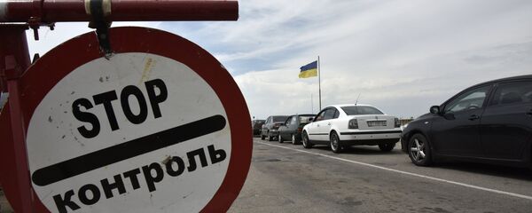 Автомобильный пункт пропуска на украинской границе - Sputnik Молдова
