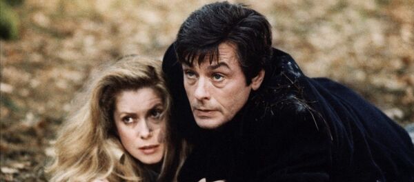 Alain Delon și Catherine Deneuve - Sputnik Moldova-România