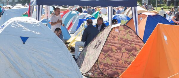 Антиправительственный митинг в центре Кишиневе, Палатки - Sputnik Moldova
