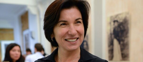 Телеведущая Ирада Зейналова Телеведущая Ирада Зейналова - Sputnik Молдова