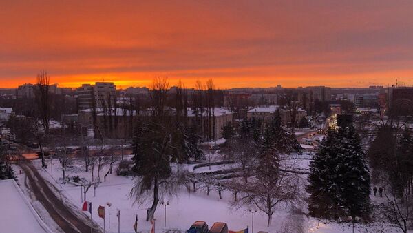 Зимний закат в Кишиневе - Sputnik Молдова
