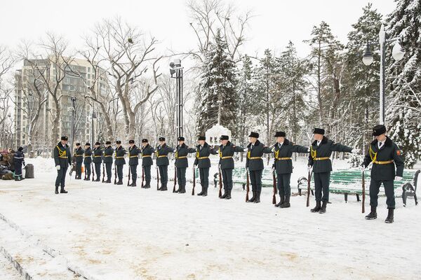 Garda de onoare - Sputnik Moldova