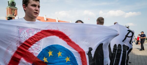 Demonstracja przeciwko uchodźcom w Warszawie - Sputnik Moldova