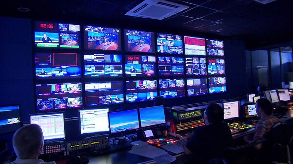Un studiou al televiziunei poloneze Telewizja TVN 24 - Sputnik Moldova-România