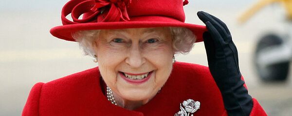 Елизавета II начинает исторический визит в Ирландию - Sputnik Молдова