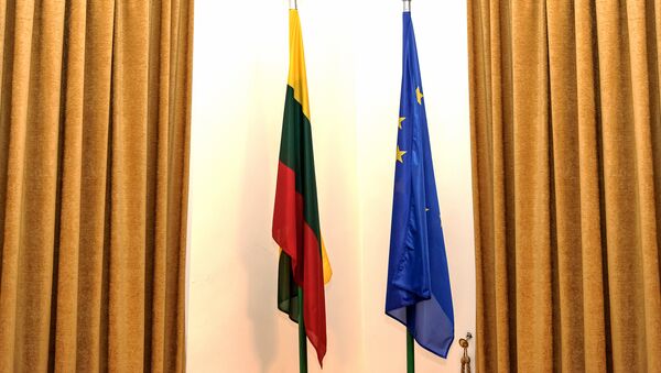 Флаги Литвы и ЕС - Sputnik Moldova-România