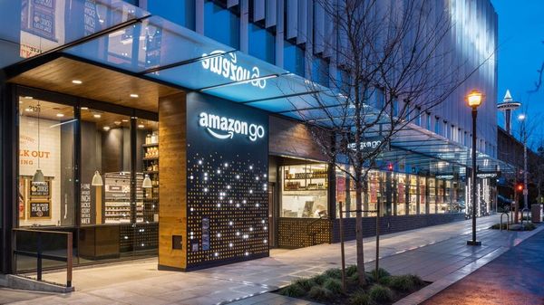 Магазин Amazon.com - Sputnik Moldova