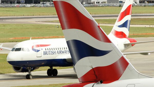 British Airways airplanes are seen at Heathrow Airport in London. - Sputnik Moldova-România