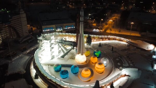 Самую высокую тюбинговую горку в Москве сняли на видео с помощью дрона - Sputnik Молдова