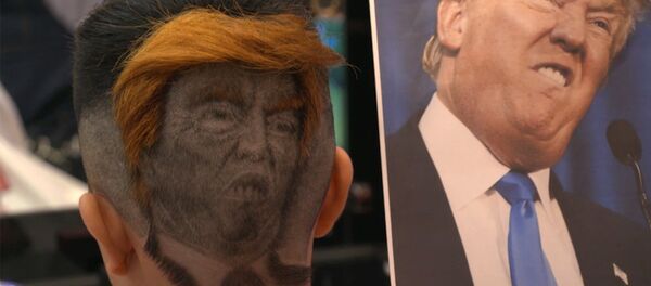 Необычный парикмахер делает клиентам портреты Трампа и Путина на затылках - Sputnik Молдова
