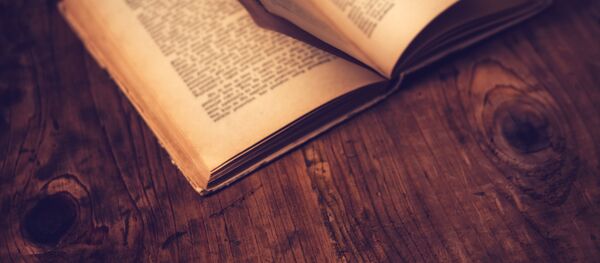 Старая книга Старая книга - Sputnik Молдова