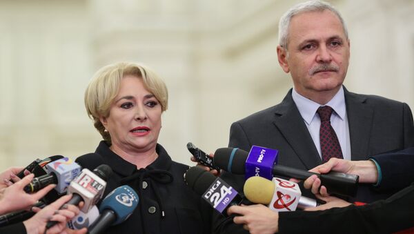 Vasilica-Viorica Dăncilă și Liviu Dragnea - Sputnik Moldova