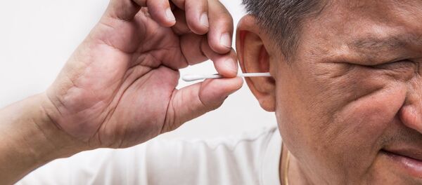 Pałeczki do uszu niebezpieczne dla zdrowia - Sputnik Moldova