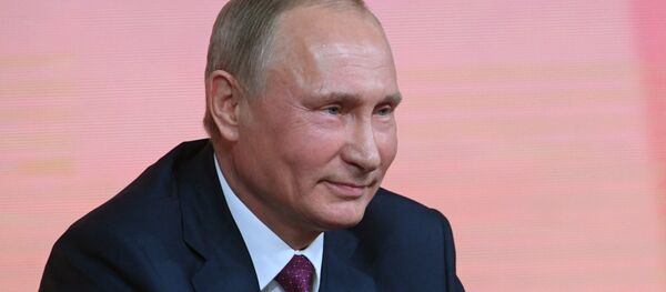 Russian President Vladimir Putin at his annual question and answer session Russian President Vladimir Putin at his annual question and answer session - Sputnik Moldova-România