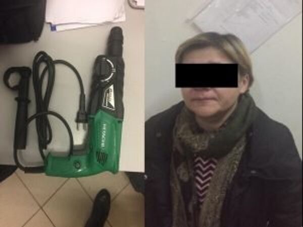 O femeie este cercetata penal pentru furt O femeie este cercetata penal pentru furt - Sputnik Moldova