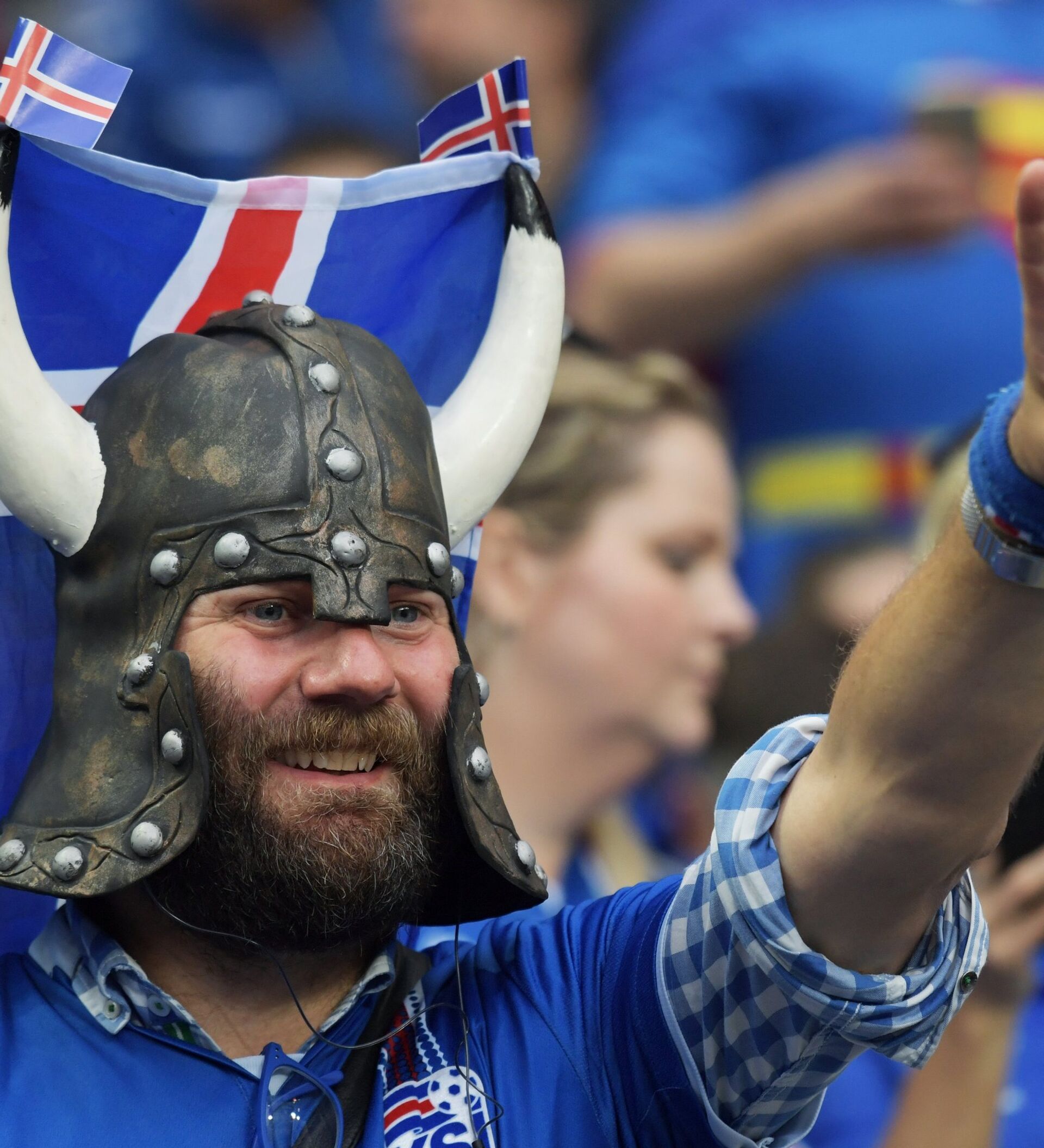Знаменитые люди исландии. Норвегия Викинги. Исландия футбол Викинг. Исландцы Викинги. Исландские Викинги.