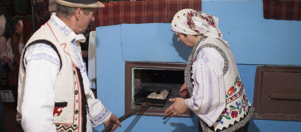 Șezătoare - Sputnik Moldova-România