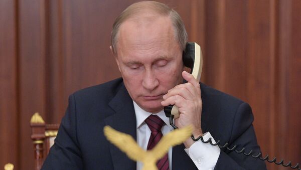 Президент РФ В. Путин провел телефонный разговор с главами ДНР А. Захарченко и ЛНР И. Плотницким - Sputnik Moldova