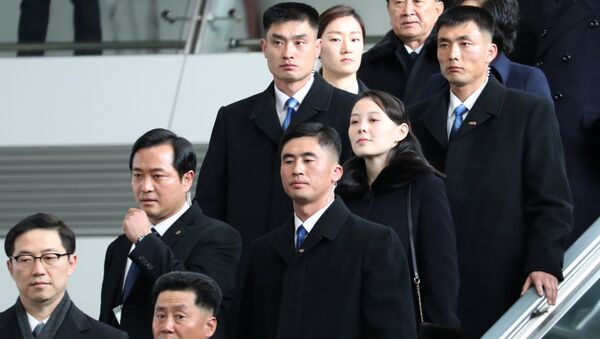 Kim Yo Jong, the younger sister of North Korean leader Kim Jong Un, is escorted by South Korean security guards at the Incheon International Airport, in Incheon, South Korea February 9, 2018 - Sputnik Moldova-România