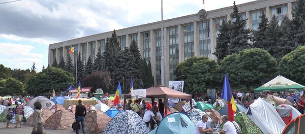 Палаточный городок в центре Кишинева Палаточный городок в центре Кишинева - Sputnik Молдова