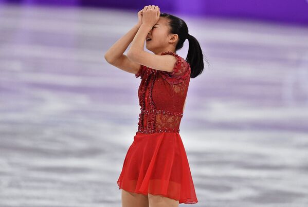 Каори Сакамото (Япония) выступает в произвольной программе женского одиночного катания командных соревнований по фигурному катанию на XXIII зимних Олимпийских играх - Sputnik Молдова