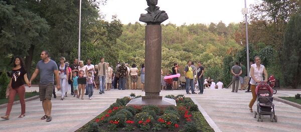 В Оргееве новое руководство всерьез взялось за облагораживание города. - Sputnik Молдова