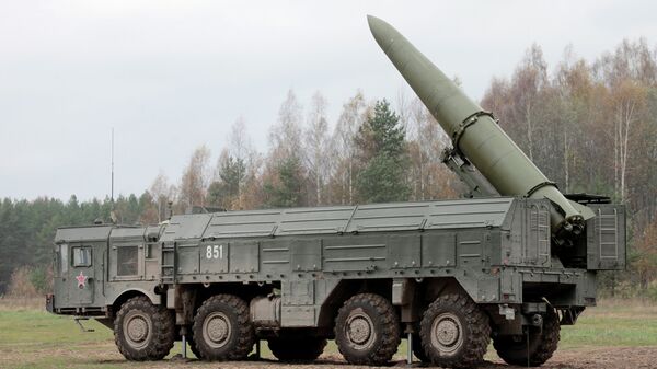 Iskander-M tactical ballistic missiles - Sputnik Moldova