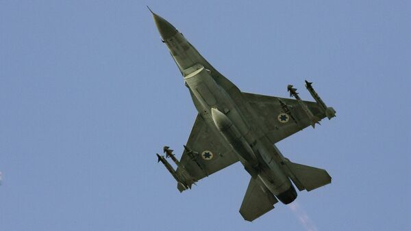An Israeli F-16 multirole fighter. File photo - Sputnik Moldova-România