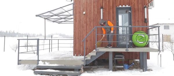 Белорус построил свой собственный компактный минидом - Sputnik Moldova