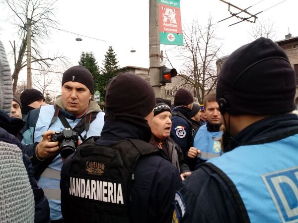 Ordinea publică a fost asigurată de trupele jandarmeriei - Sputnik Moldova-România