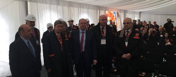 Ambasadorul Ruse Valery Kuzmin la inaugurarea coplexului din Slatina - Sputnik Moldova-România