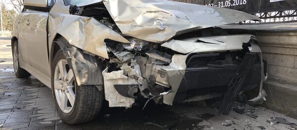 Accident la intersecția străzilor 31 august și Mitropolit Gavriil Bănulescu-Bodoni Accident la intersecția străzilor 31 august și Mitropolit Gavriil Bănulescu-Bodoni - Sputnik Moldova