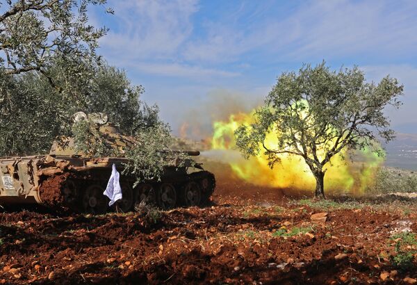 Armata turcă și aliații ei sirien în regiunea Afrin Armata turcă și aliații ei sirien în regiunea Afrin - Sputnik Moldova-România