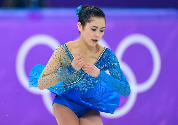 Satoko Miyahara (Japonia) evoluează în programul scurt feminin în cadrul Jocurilor Olimpice din Pyeongchang - Sputnik Moldova