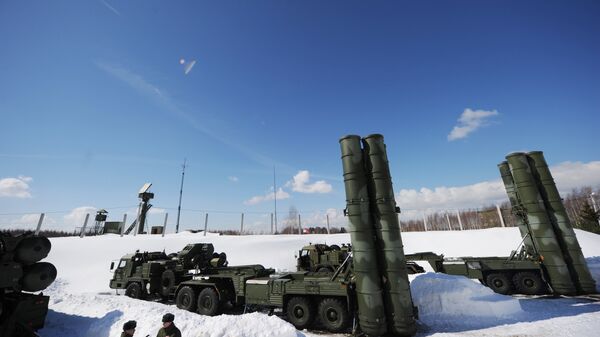 Sistemele S-400 cu care este dotată armata rusă la ora actuală - Sputnik Moldova