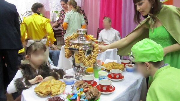 Праздник для детей с ограниченными возможностями, архивное фото.  - Sputnik Молдова