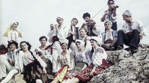 Жители Молдовы, архивное фото.  - Sputnik Молдова