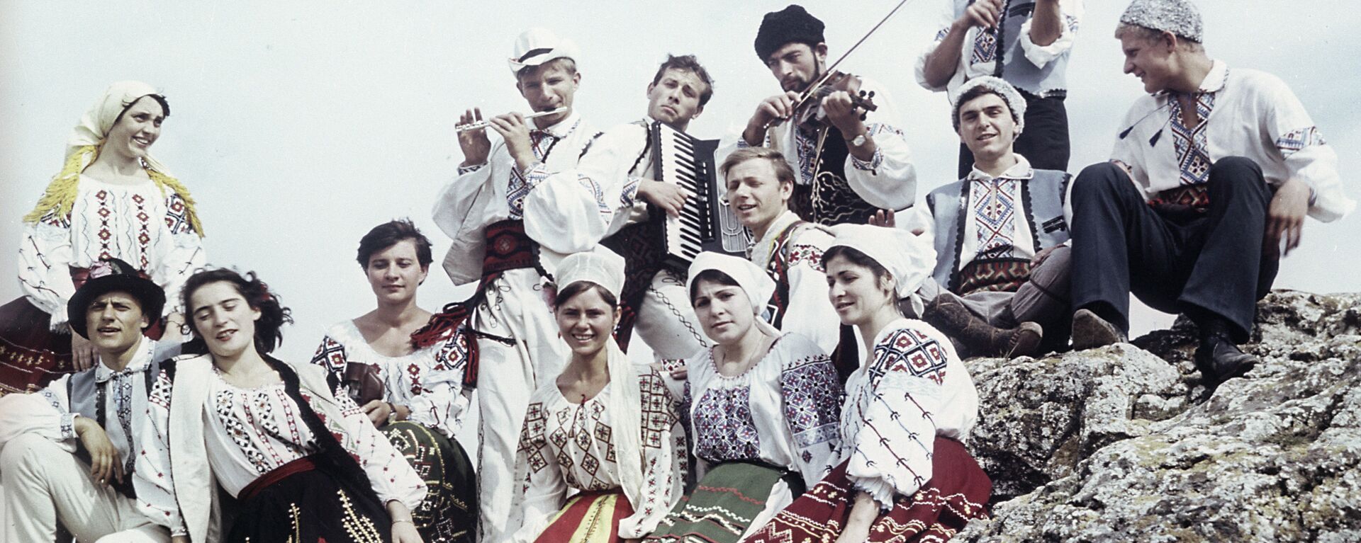 Молдавский народ, архивное фото. - Sputnik Молдова, 1920, 28.08.2020