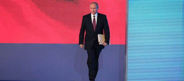Ежегодное послание президента РФ В. Путина Федеральному Собранию - Sputnik Moldova-România
