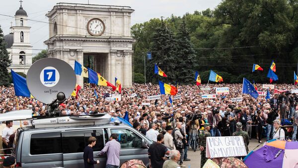 Протесты в Кишиневе 13 сентября на площади Великого национального собрания - Sputnik Молдова