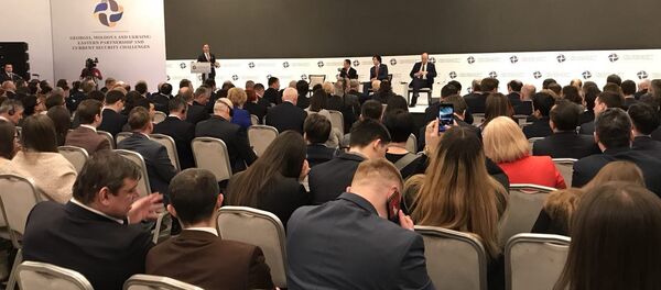 Международная межпарламентская конференция: Молдова, Грузия, Украина: Восточное партнерство и современные вызовы безопасности - Sputnik Молдова