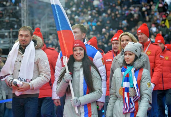 Митинг в поддержку кандидата в президенты РФ В. Путина Митинг в поддержку кандидата в президенты РФ В. Путина - Sputnik Молдова