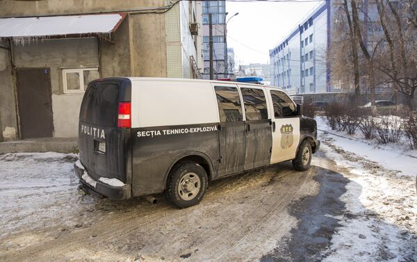 Проверка по факту сообщения о бомбе в троллейбусном парке №1 - Sputnik Молдова