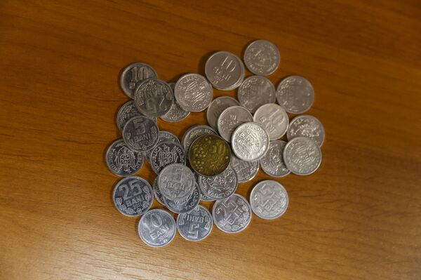 Звонкий груз: как на монетах в Молдове и мире зарабатывают целые состояния Звонкий груз: как на монетах в Молдове и мире зарабатывают целые состояния - Sputnik Молдова