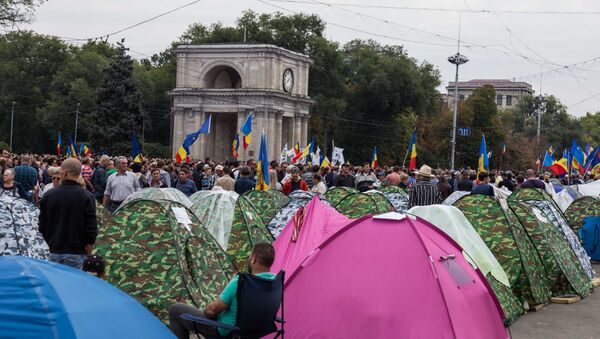 Протесты в Кишиневе 13 сентября на площади Великого национального собрания - Sputnik Moldova