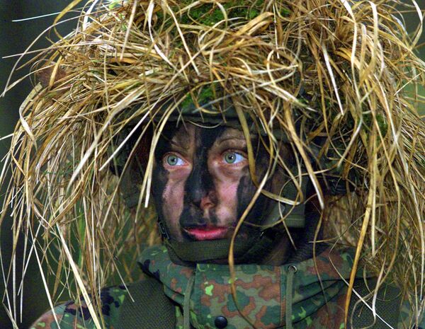 Женщина-солдат в немецкой армии - Sputnik Молдова