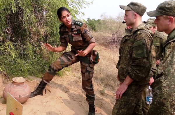 Женщина-офицер индийской армии - Sputnik Молдова